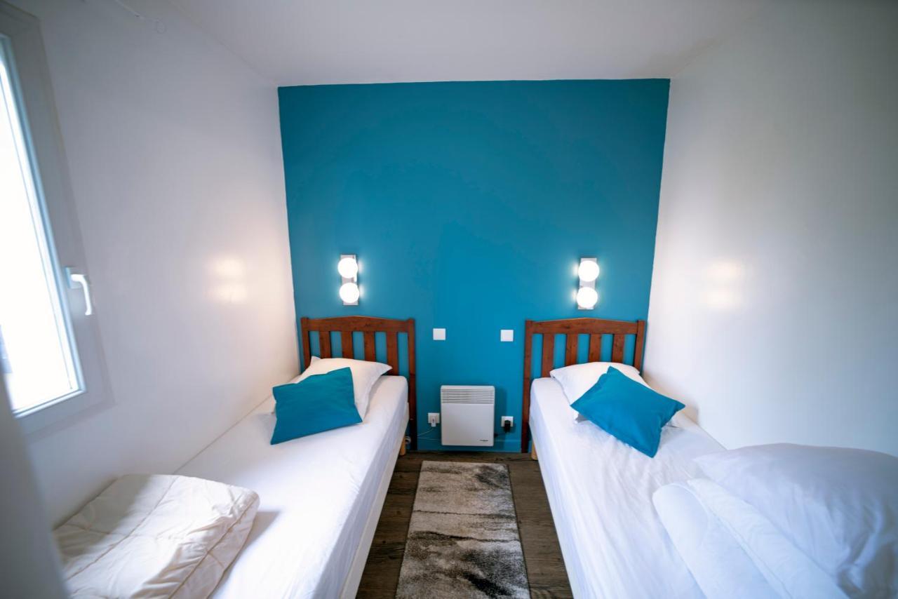 - Du Golf Apartment *